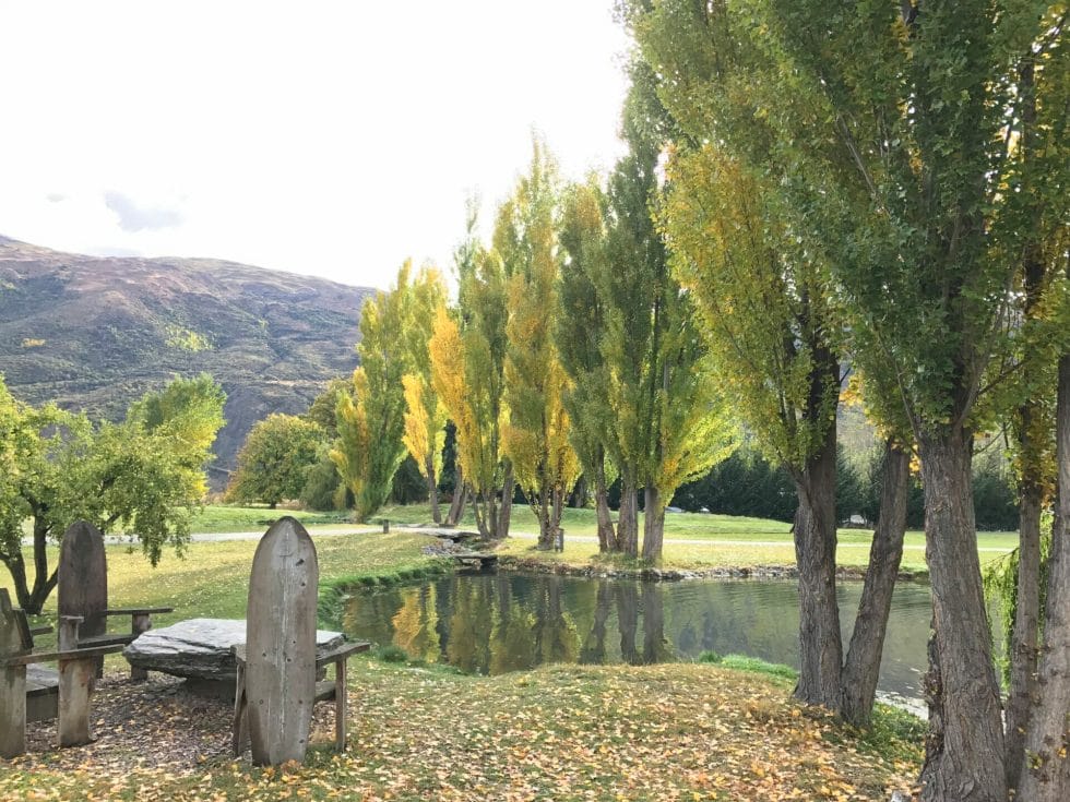 Wine tasting in Central Otago, New Zealand on What's Katie Doing? blog