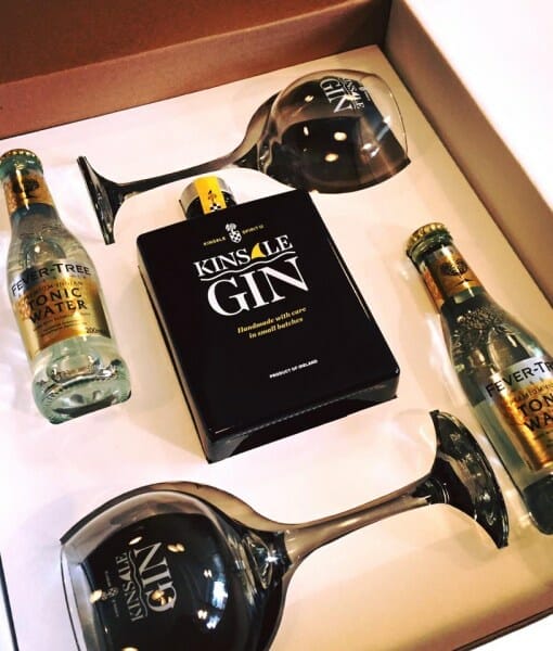 Gin gift guide on What's Katie Doing blog? gifts for the gin obsessed in your life!