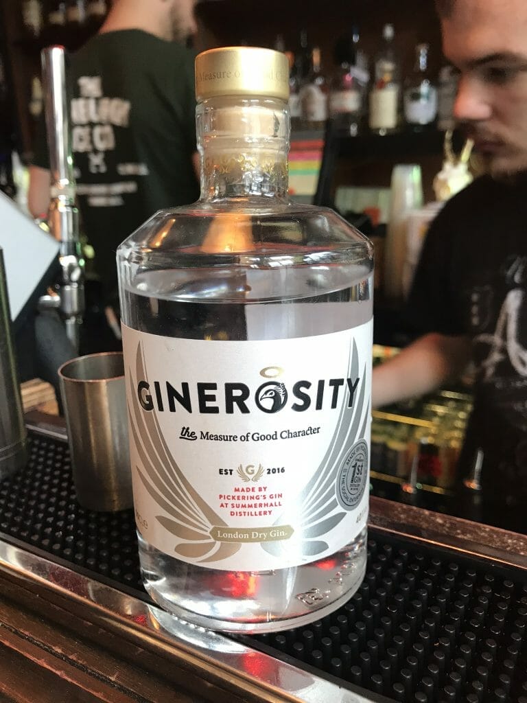 Gin that does good = Ginerosity