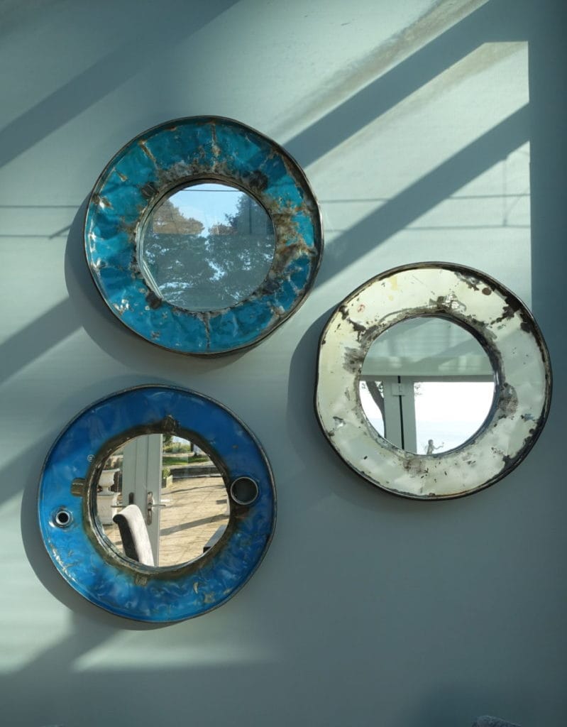 Rustic mirrors on the wall