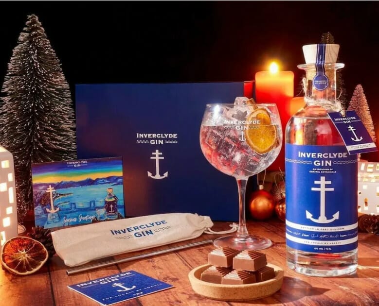 Invercylde gin set with candles and Christmas decorations 